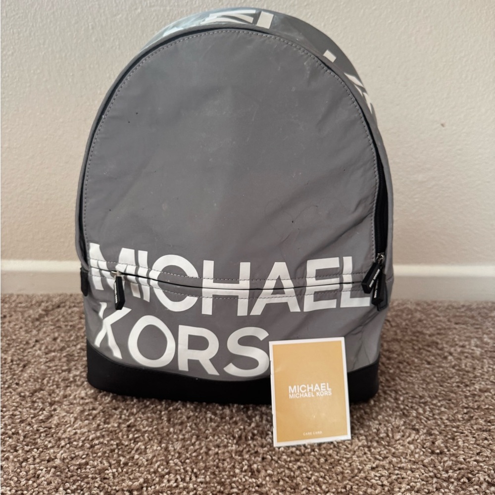 MICHAEL KORS REFLECTIVE GRAY/SILVER NYLON BACKPACK (EPJ032667) - Picture 2 of 13